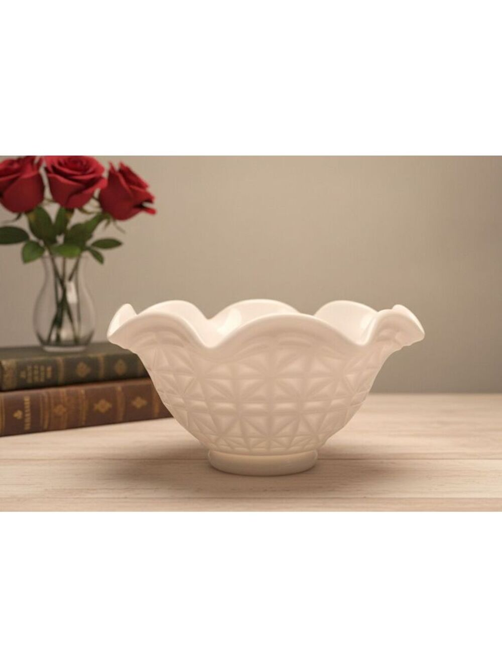 Vintage Westmoreland Milk Glass Ruffled Edge Old Quilt Diamond Pattern Bowl 7"